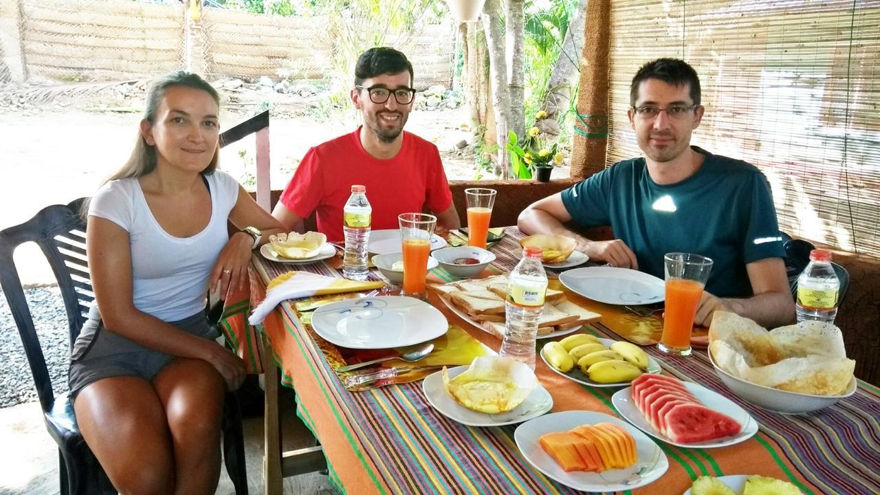 Pawansa Home Stay Habarana Buitenkant foto
